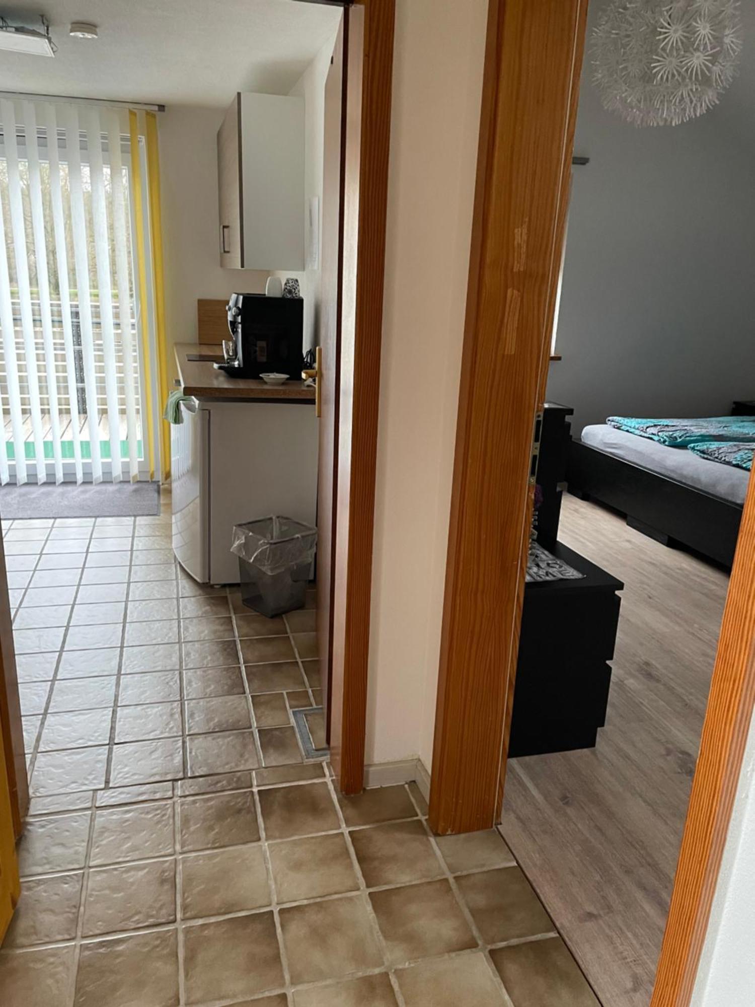 Zimmer In Lautrach Exterior foto