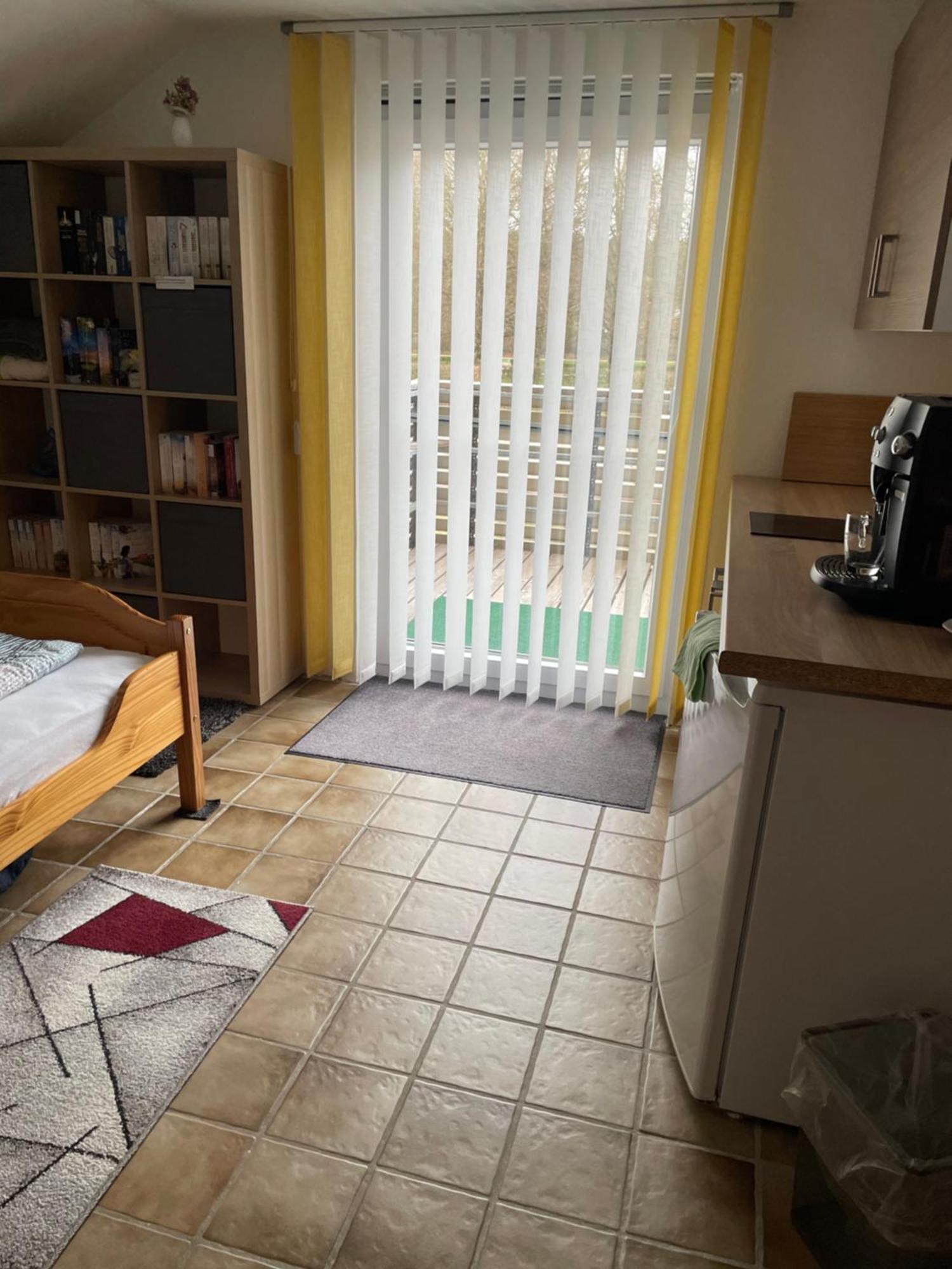 Zimmer In Lautrach Exterior foto