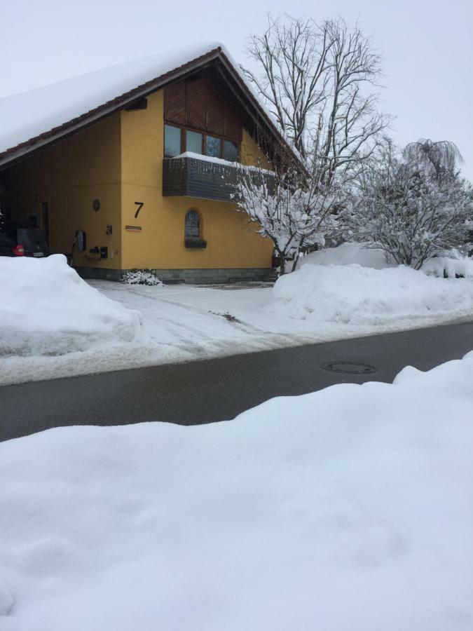 Zimmer In Lautrach Exterior foto